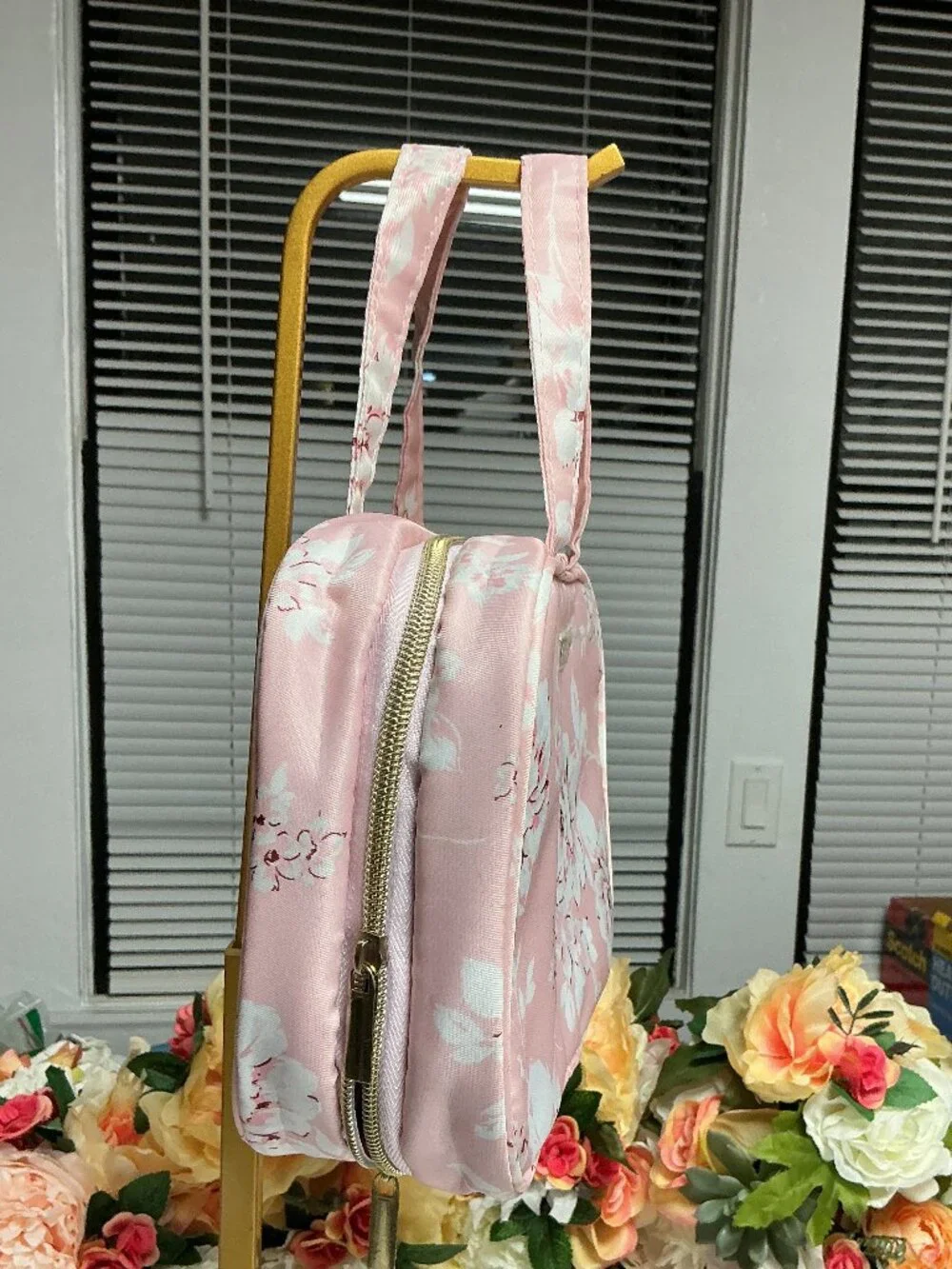 Yumi Kim Pink Floral Hanging Travel Cosmetic Makeup Organizer Bag